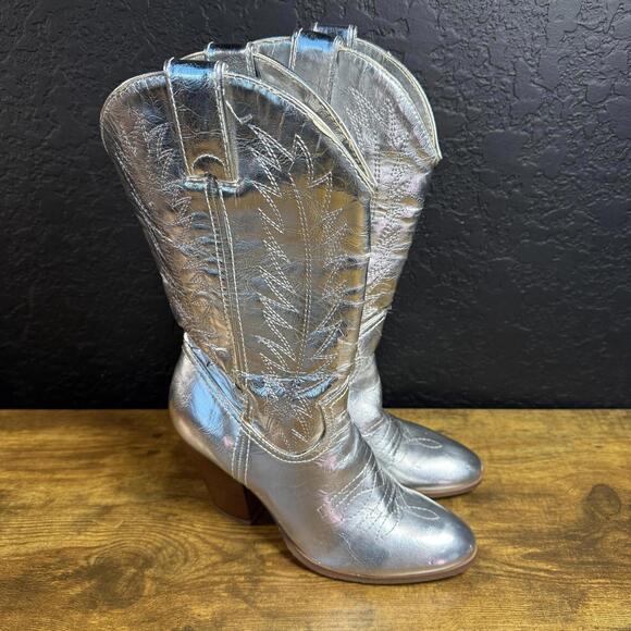 Miranda Lambert Shoes - Miranda Lambert Cowboy Silver Synthetic Western Boots Womens 7M